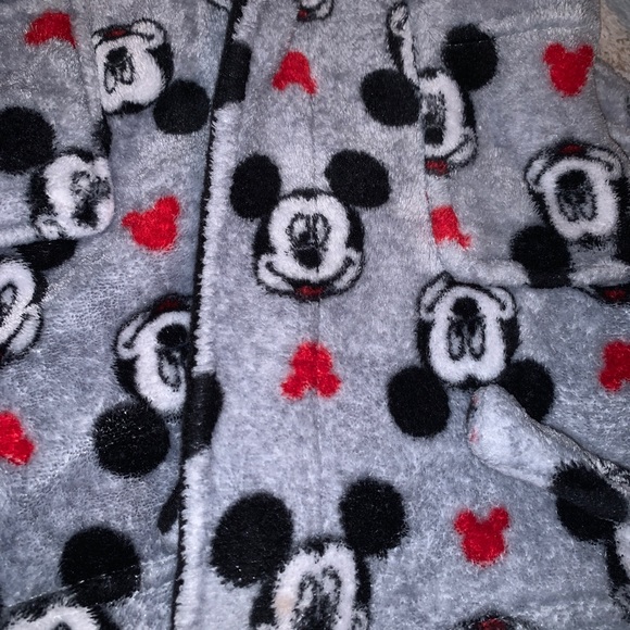 Disney - Mickey Mouse Robe - Picture 5 of 5